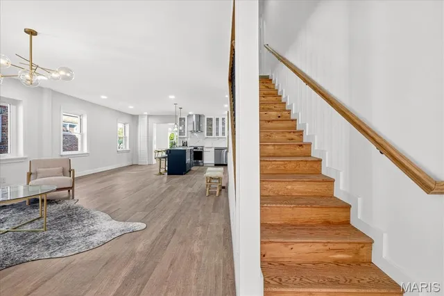 $614,900 | 6409 Sutherland Avenue, St. Louis, MO 63109