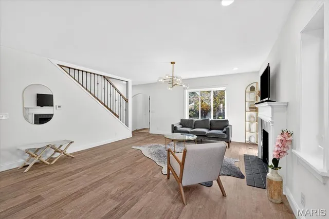 $614,900 | 6409 Sutherland Avenue, St. Louis, MO 63109