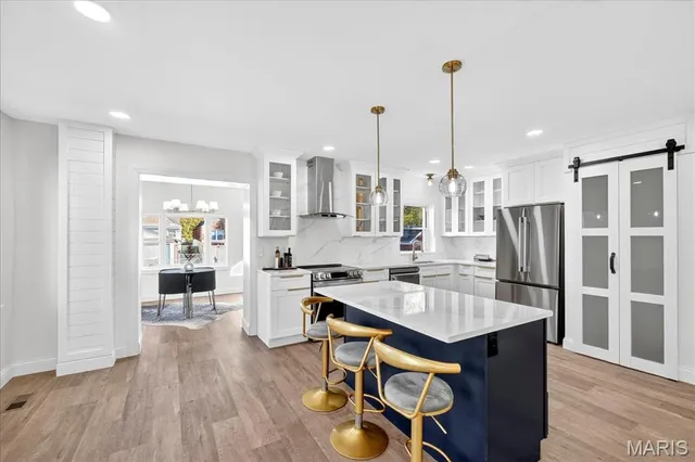 $614,900 | 6409 Sutherland Avenue, St. Louis, MO 63109