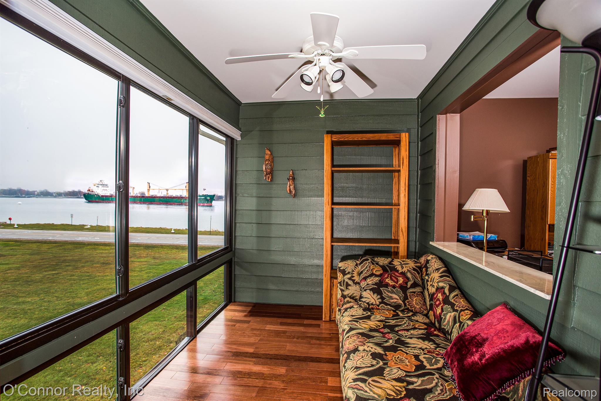 1660 River Road, Unit 56 Marysville, MI 48040 - Photo 4 of 18 Gallery Image 4