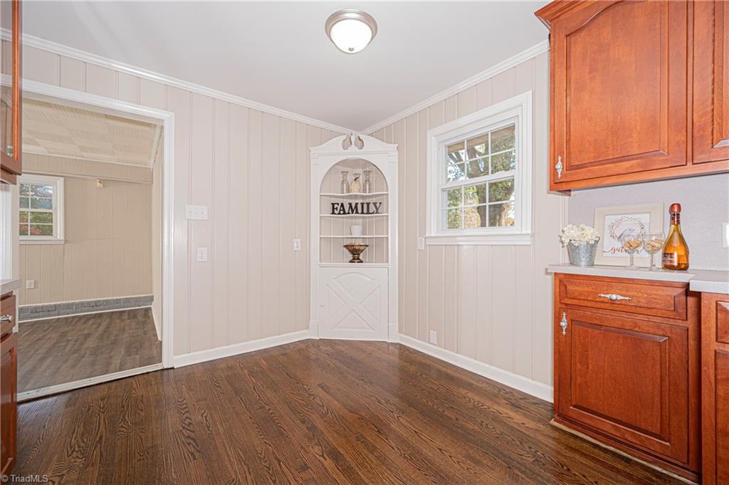 9092 Lasater Road Clemmons, NC 27012 - Photo 19 of 39 Smooth ceiling, crown molding and a built in cabinet to display your favorites