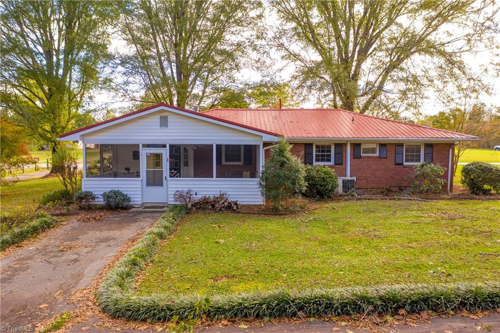 9092 Lasater Road Clemmons, NC 27012 - Photo 9 of 39