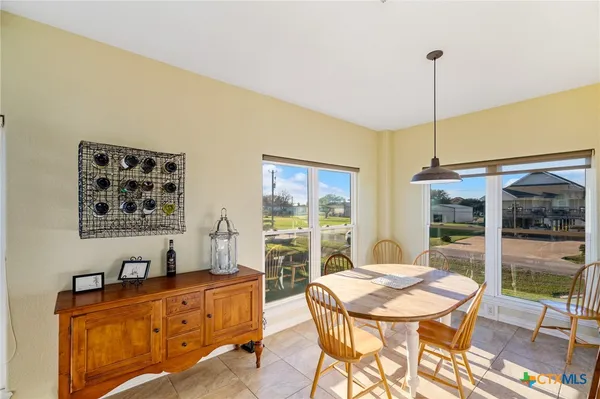 $589,999 | 1588 West Bayshore Drive, Palacios, TX 77465