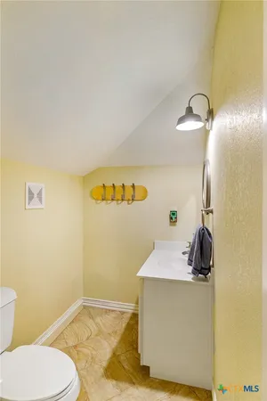 $589,999 | 1588 West Bayshore Drive, Palacios, TX 77465