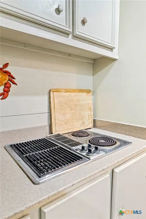 $589,999 | 1588 West Bayshore Drive, Palacios, TX 77465