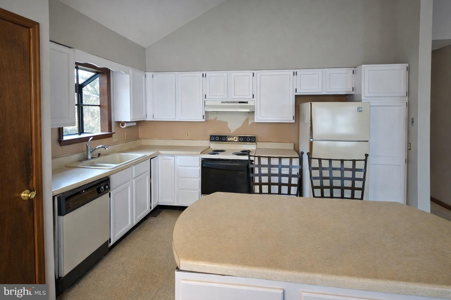 110 Sandyhook Road Ocean Pines, MD 21811 - Photo 4 of 14