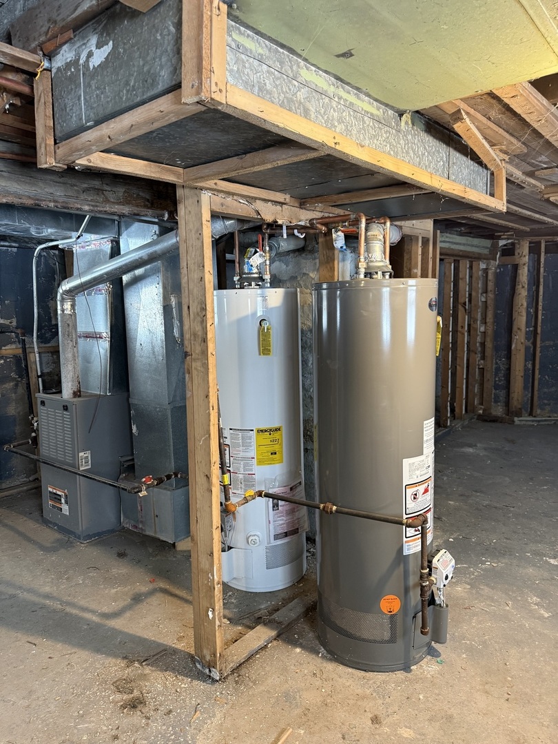 66 East 100th Street Chicago, IL 60628 - Photo 3 of 15