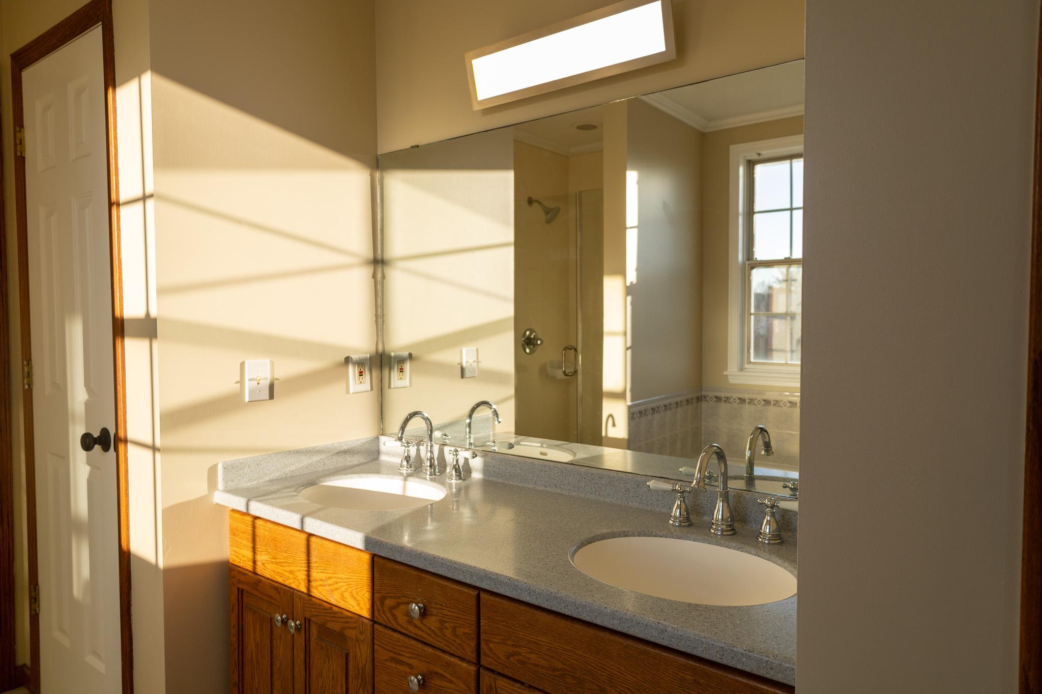 4426 Manchester Lane Northwest Rochester, MN 55901 - Photo 22 of 46