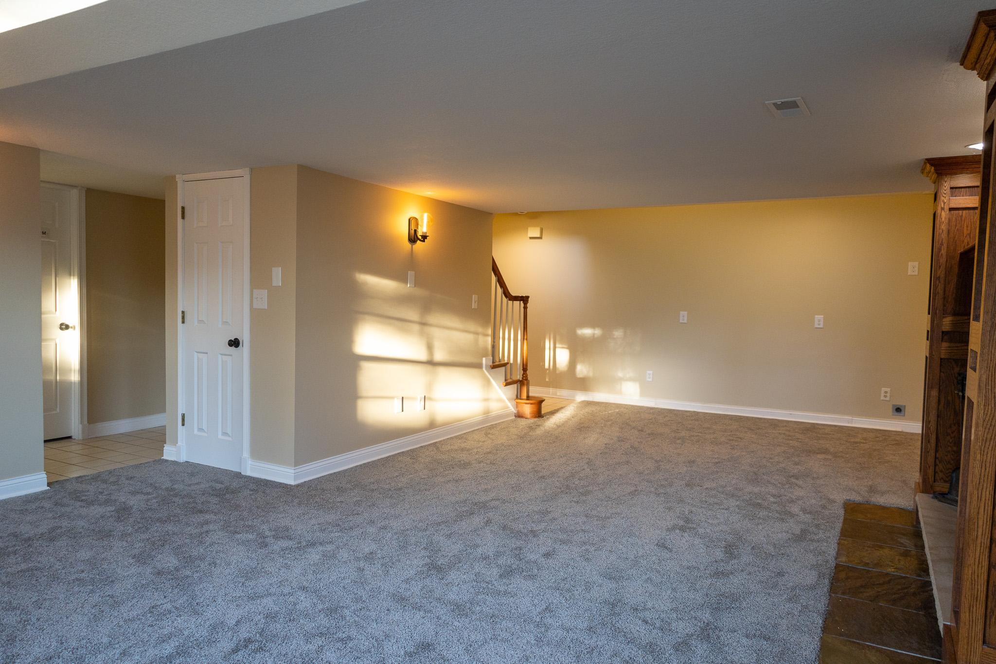 4426 Manchester Lane Northwest Rochester, MN 55901 - Photo 30 of 46