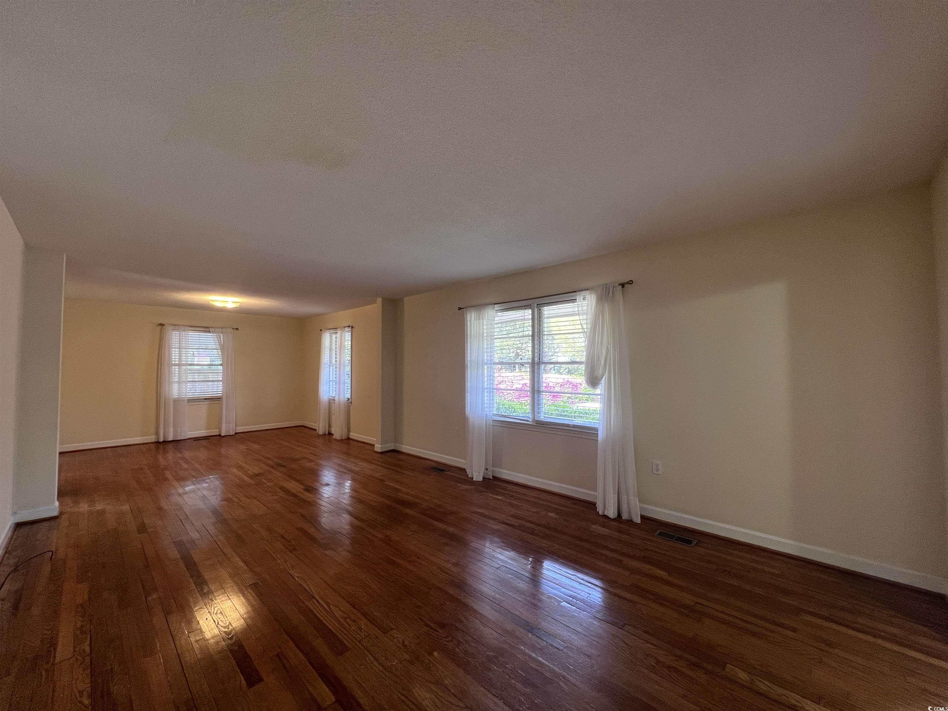 124 St James Street Georgetown, SC 29440 - Photo 8 of 18