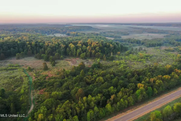 $299,000 | East Commerce Street, Hernando, MS 38632