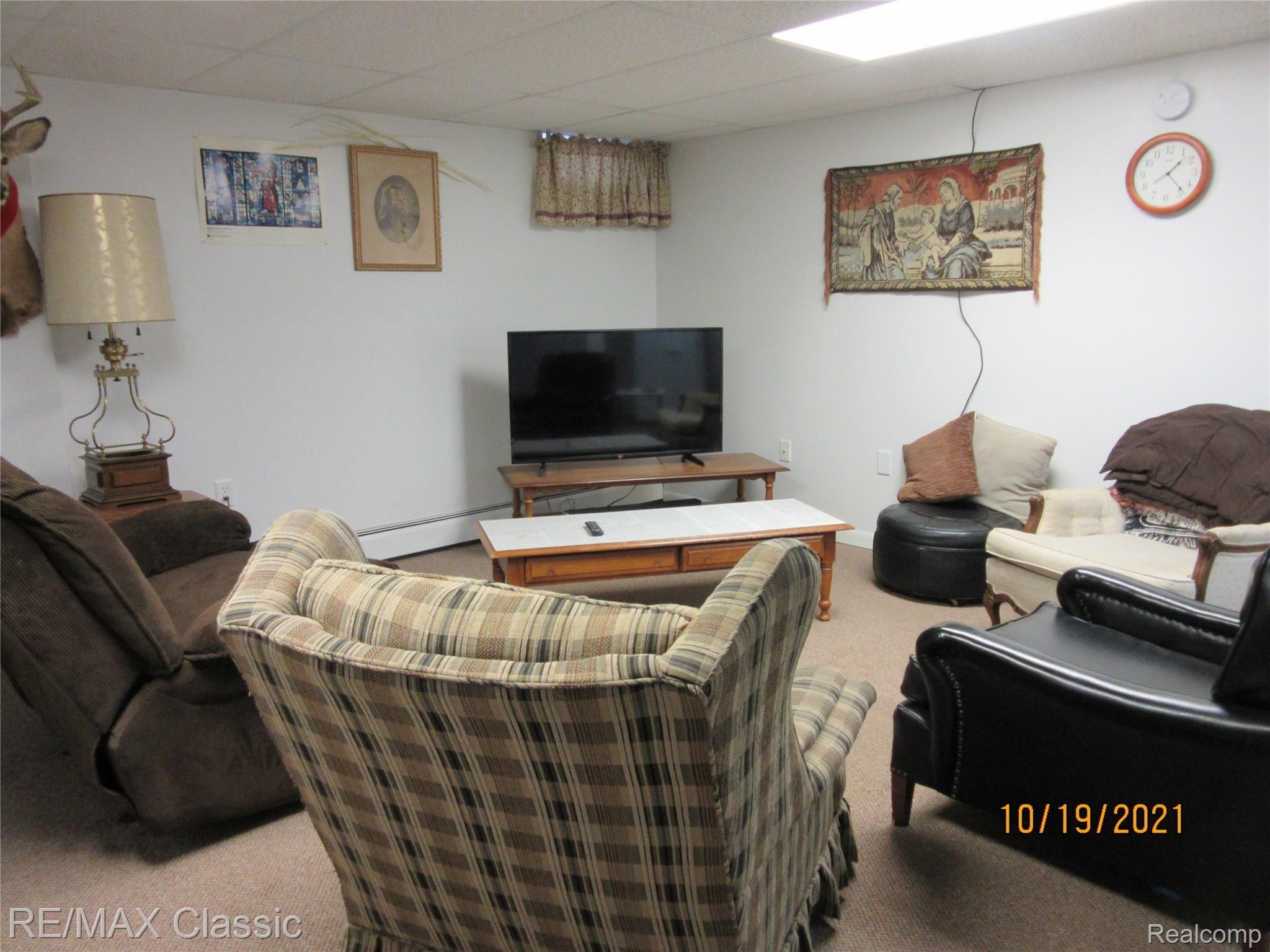 1660 West Wardlow Road Highland, MI 48357 - Photo 20 of 30 1660 W Wardlow 003 (2).JPG
