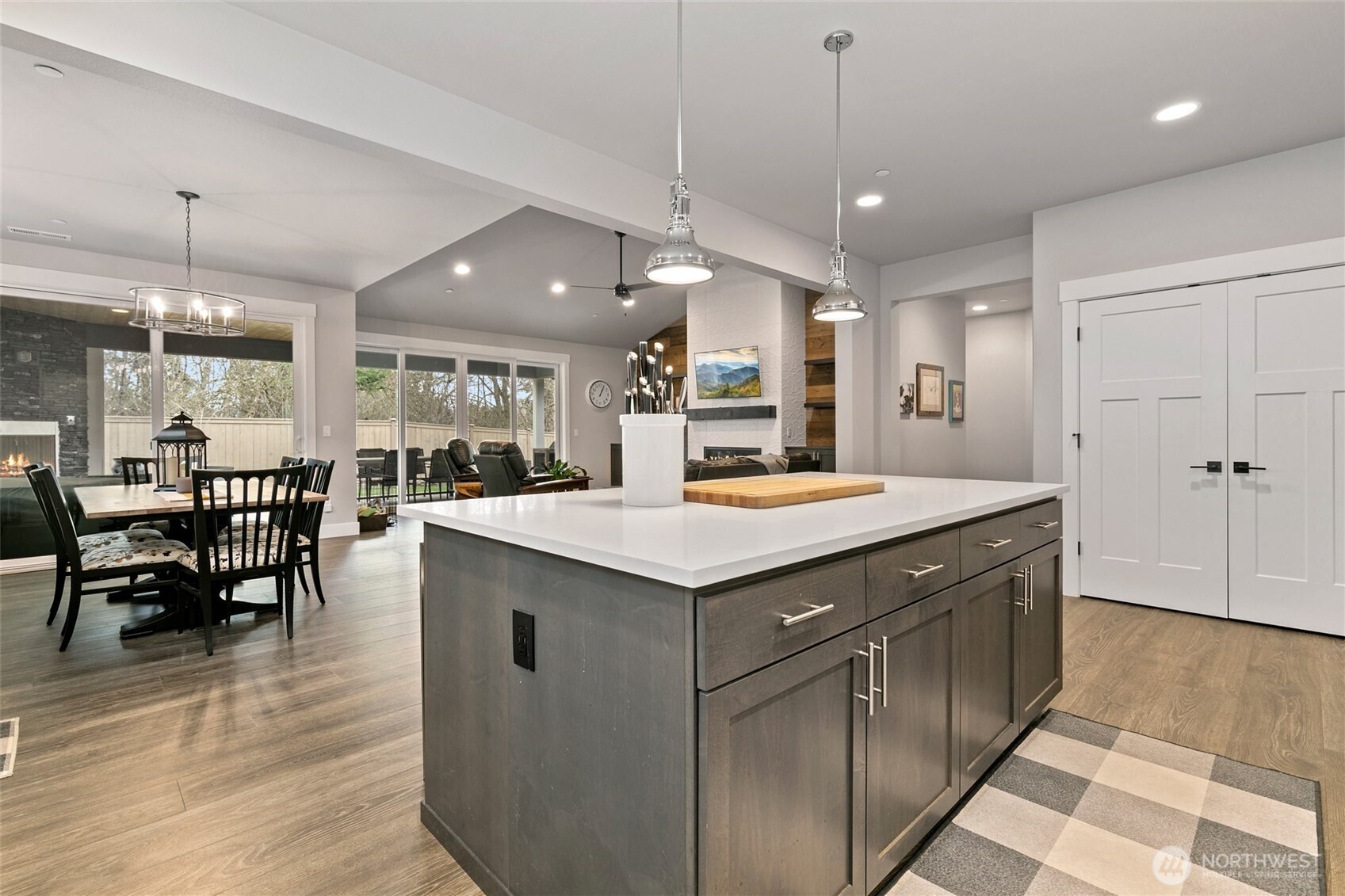 7716 Connells Prairie Road East Bonney Lake, WA 98391 - Photo 12 of 34 Gallery Image 12