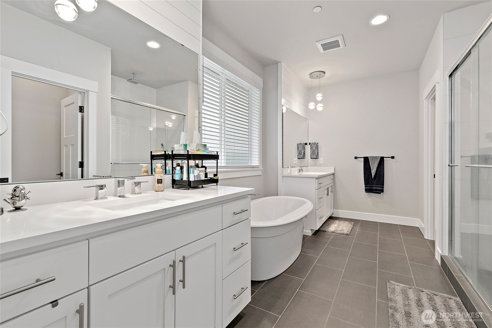 7716 Connells Prairie Road East Bonney Lake, WA 98391 - Photo 19 of 34 Gallery Image 19