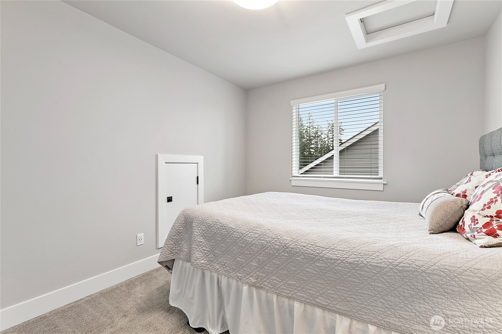 7716 Connells Prairie Road East Bonney Lake, WA 98391 - Photo 27 of 34 Gallery Image 27