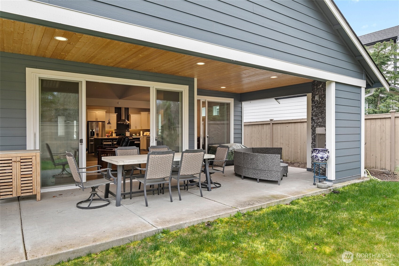 7716 Connells Prairie Road East Bonney Lake, WA 98391 - Photo 32 of 34 Gallery Image 32