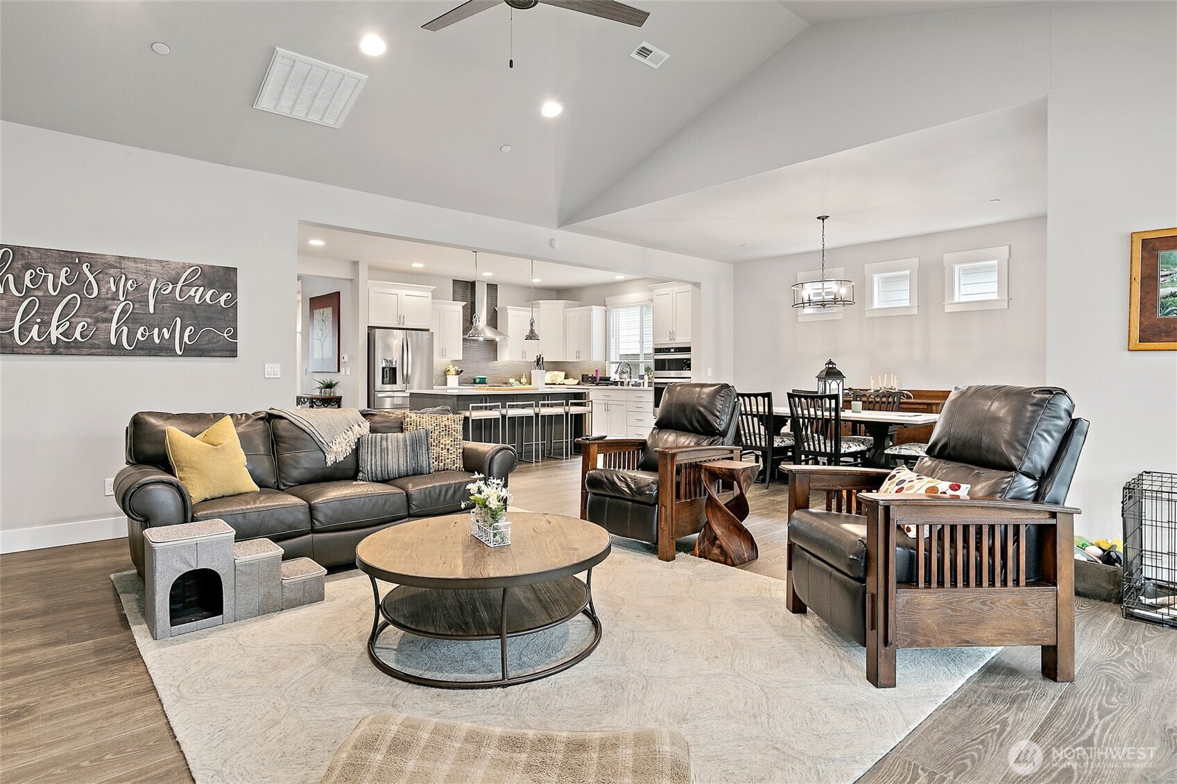 7716 Connells Prairie Road East Bonney Lake, WA 98391 - Photo 6 of 34 Gallery Image 6