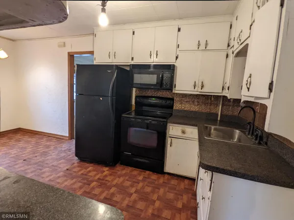 $49,900 | 295 5th Avenue, Granite Falls, MN 56241