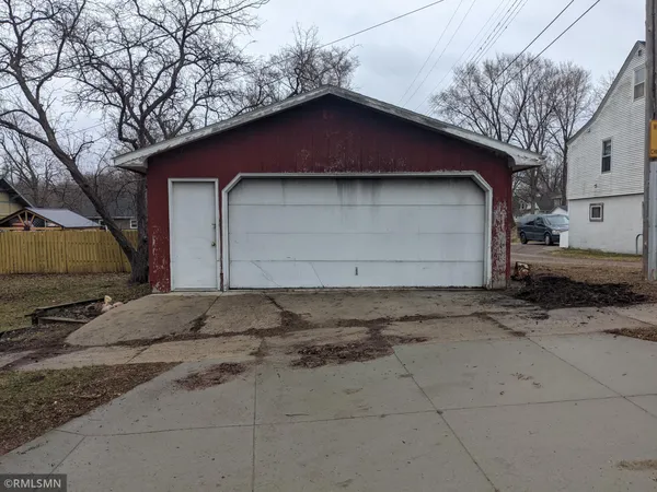 $49,900 | 295 5th Avenue, Granite Falls, MN 56241