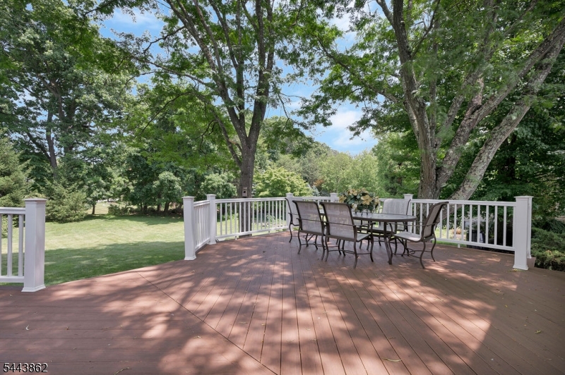 5 Pinewood Lane Warren, NJ 07059 - Photo 36 of 45