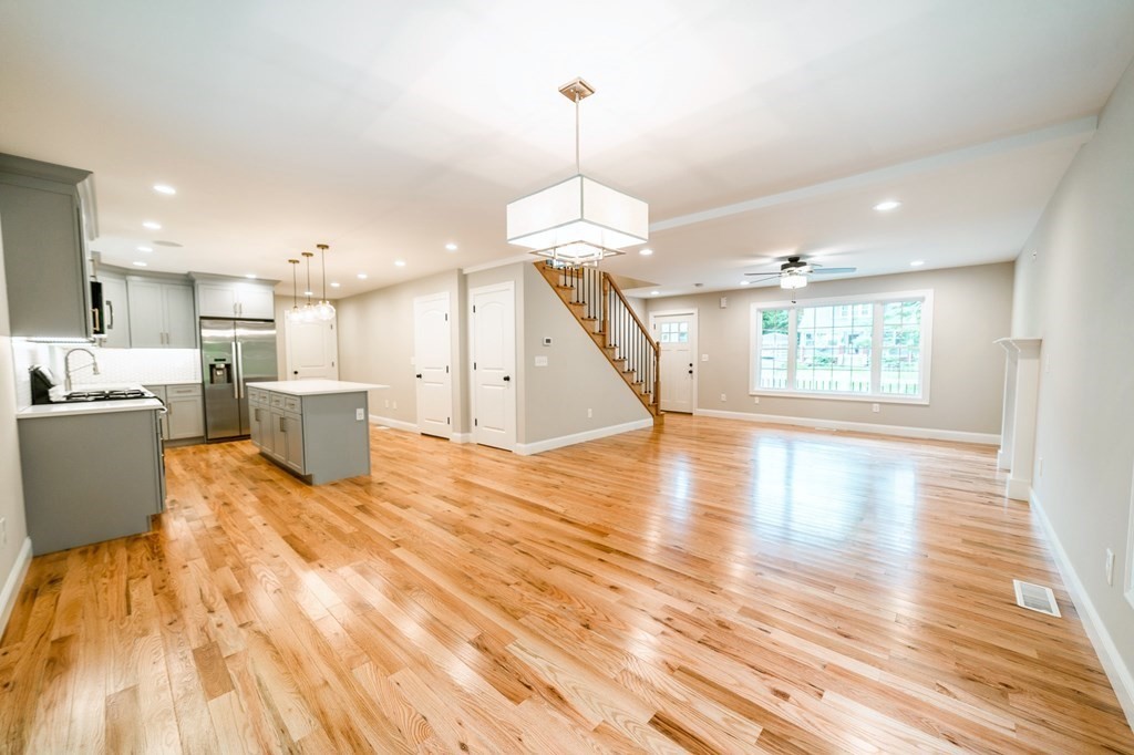 62 Britton Street Chicopee, MA 01020 - Photo 19 of 35