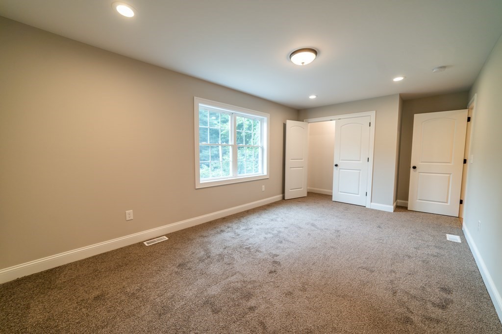 62 Britton Street Chicopee, MA 01020 - Photo 28 of 35