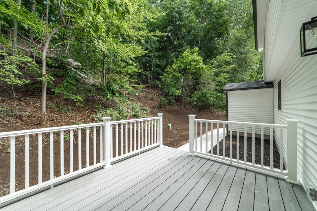 62 Britton Street Chicopee, MA 01020 - Photo 29 of 35