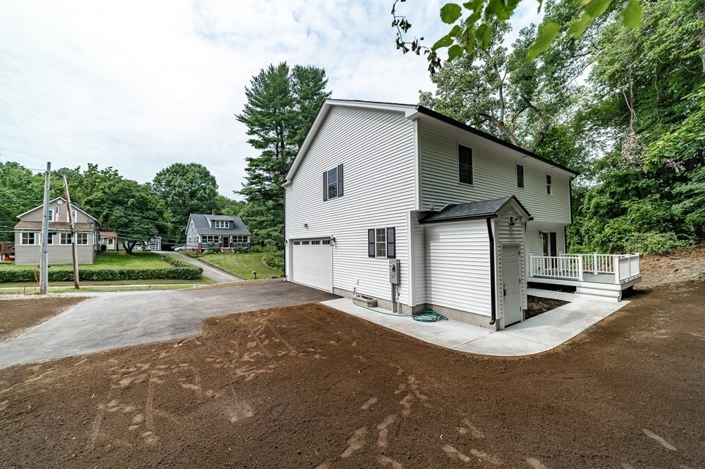 62 Britton Street Chicopee, MA 01020 - Photo 34 of 35