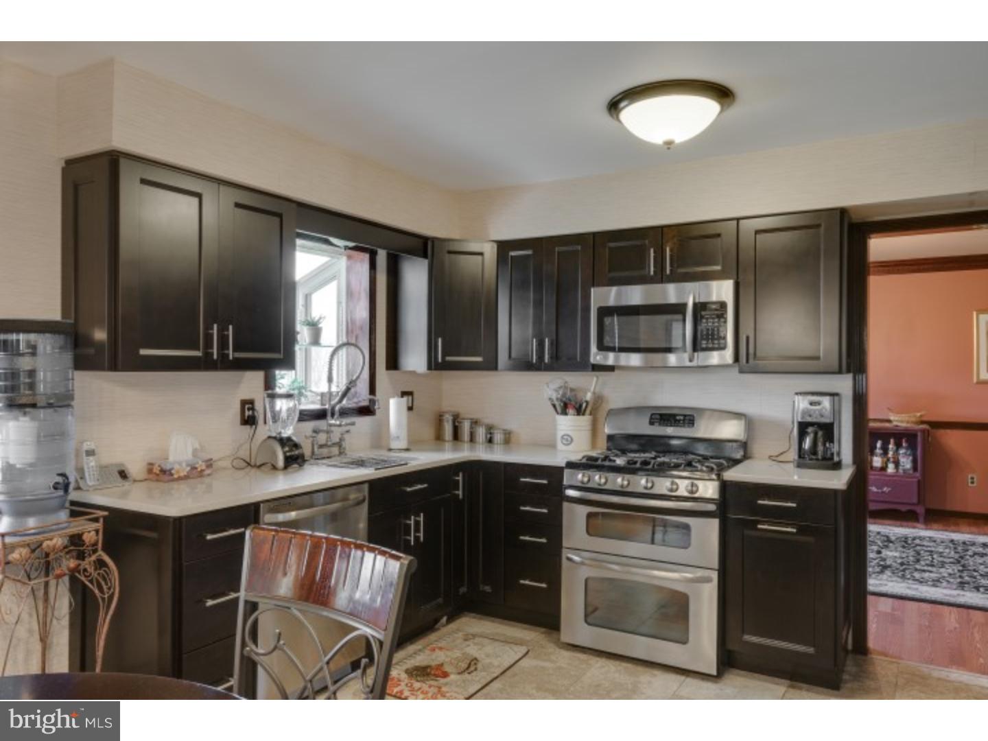 27 Stratton Drive Hamilton, NJ 08690 - Photo 8 of 25 Gallery Image 8