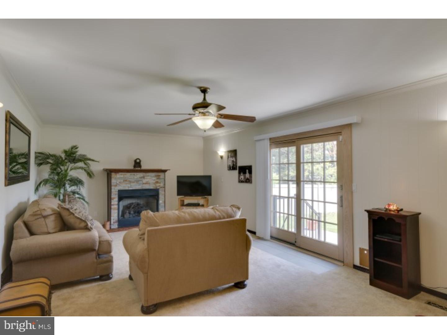27 Stratton Drive Hamilton, NJ 08690 - Photo 10 of 25 Gallery Image 10
