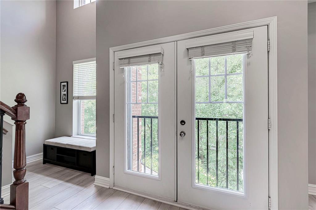 1029 Reserve Way Indianapolis, IN 46220 - Photo 12 of 32