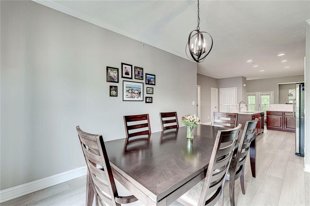 1029 Reserve Way Indianapolis, IN 46220 - Photo 9 of 32