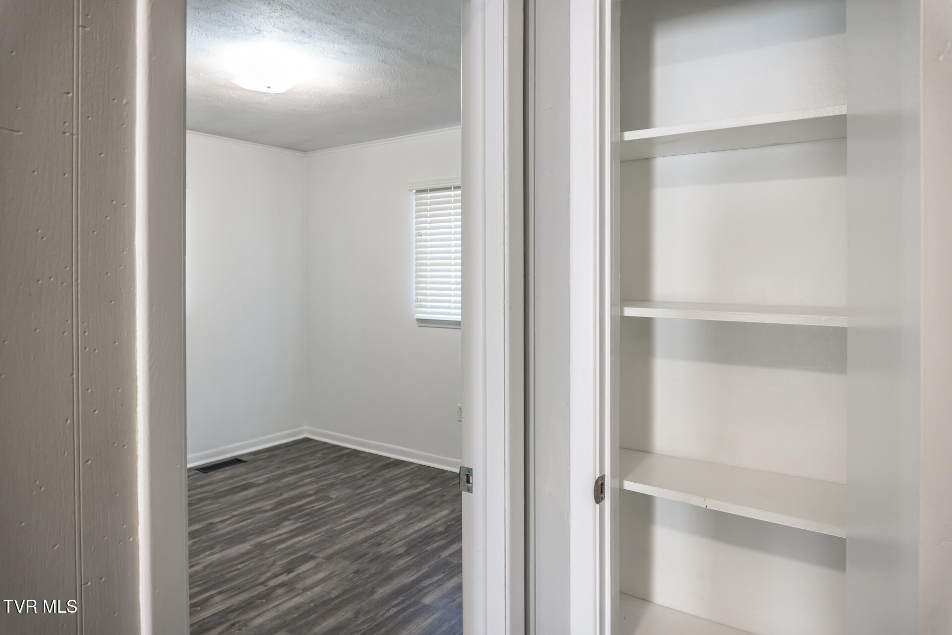 331 Paul Street Greeneville, TN 37743 - Photo 17 of 51 331PaulG__021