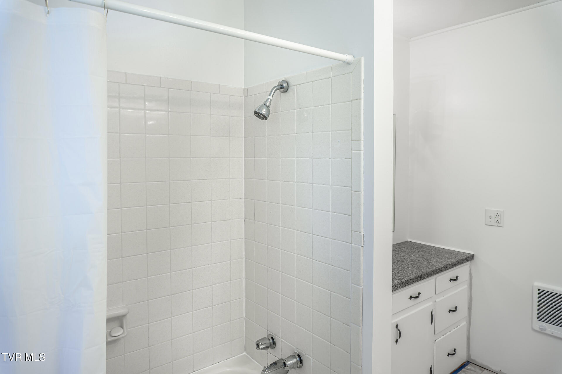 331 Paul Street Greeneville, TN 37743 - Photo 25 of 51 331PaulG__015