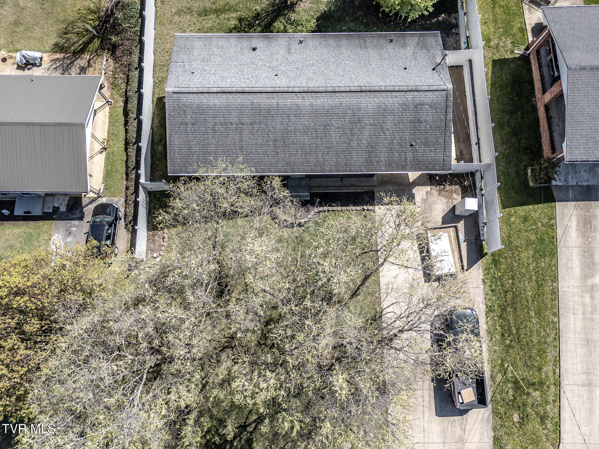 331 Paul Street Greeneville, TN 37743 - Photo 41 of 51 331PaulG__046