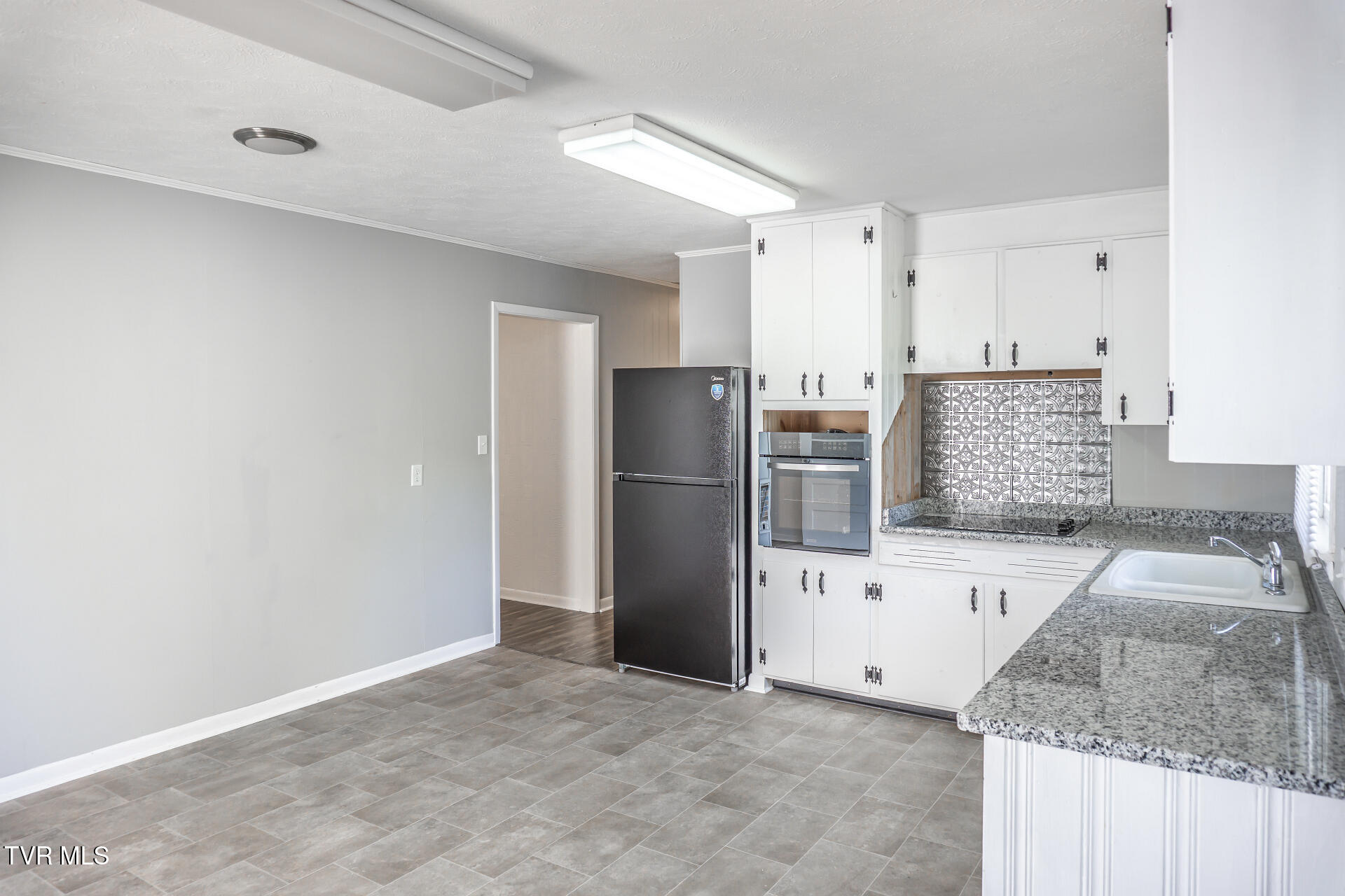 331 Paul Street Greeneville, TN 37743 - Photo 10 of 51 331PaulG__012