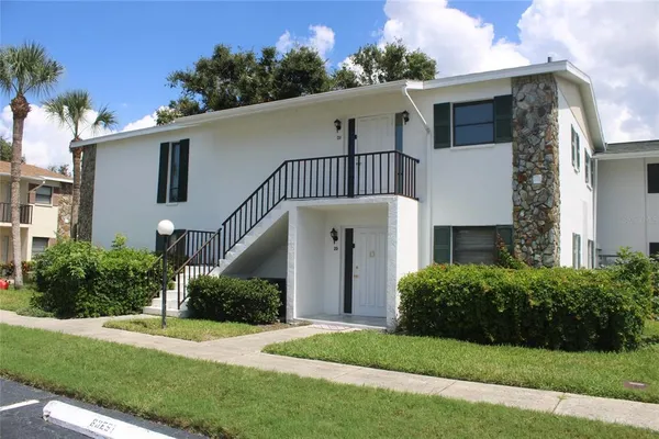 $185,000 | 5400 34th Street West, Unit D2, Bradenton, FL 34210