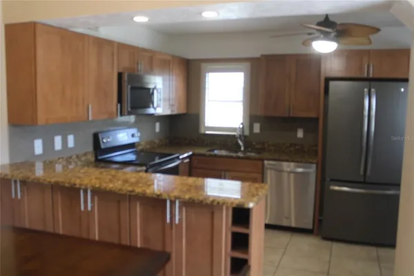 $185,000 | 5400 34th Street West, Unit D2, Bradenton, FL 34210