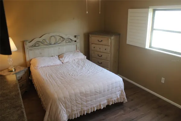 $185,000 | 5400 34th Street West, Unit D2, Bradenton, FL 34210