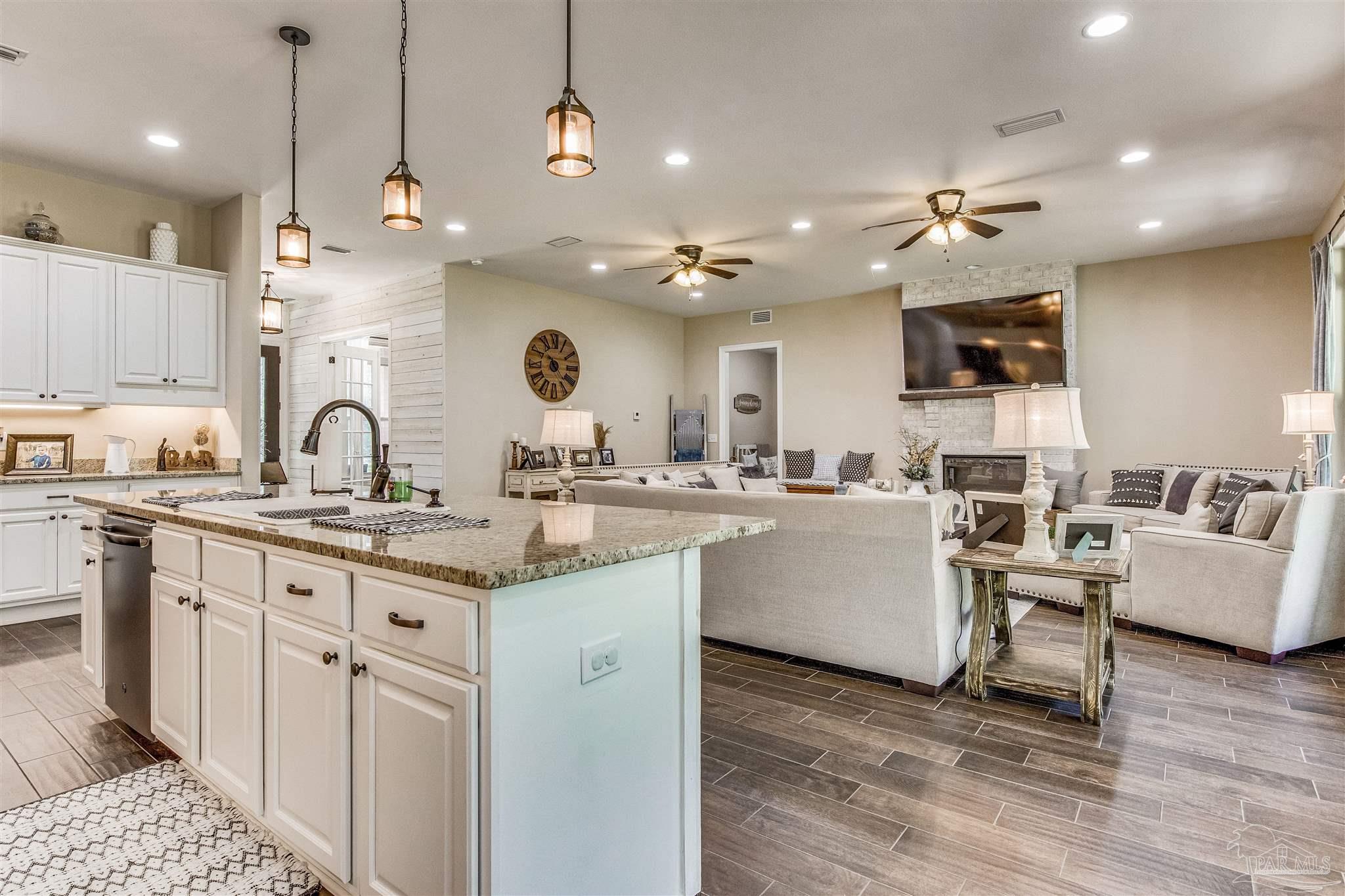 1615 Annie Penton Road Jay, FL 32565 - Photo 5 of 48 Gallery Image 5