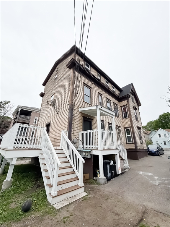 127 Austin Street Worcester, MA 01609 - Photo 18 of 20