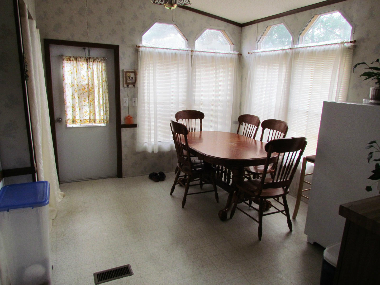 109 Westgrove Road Blue Ridge, VA 24064 - Photo 5 of 14 a dining room with furniture and window