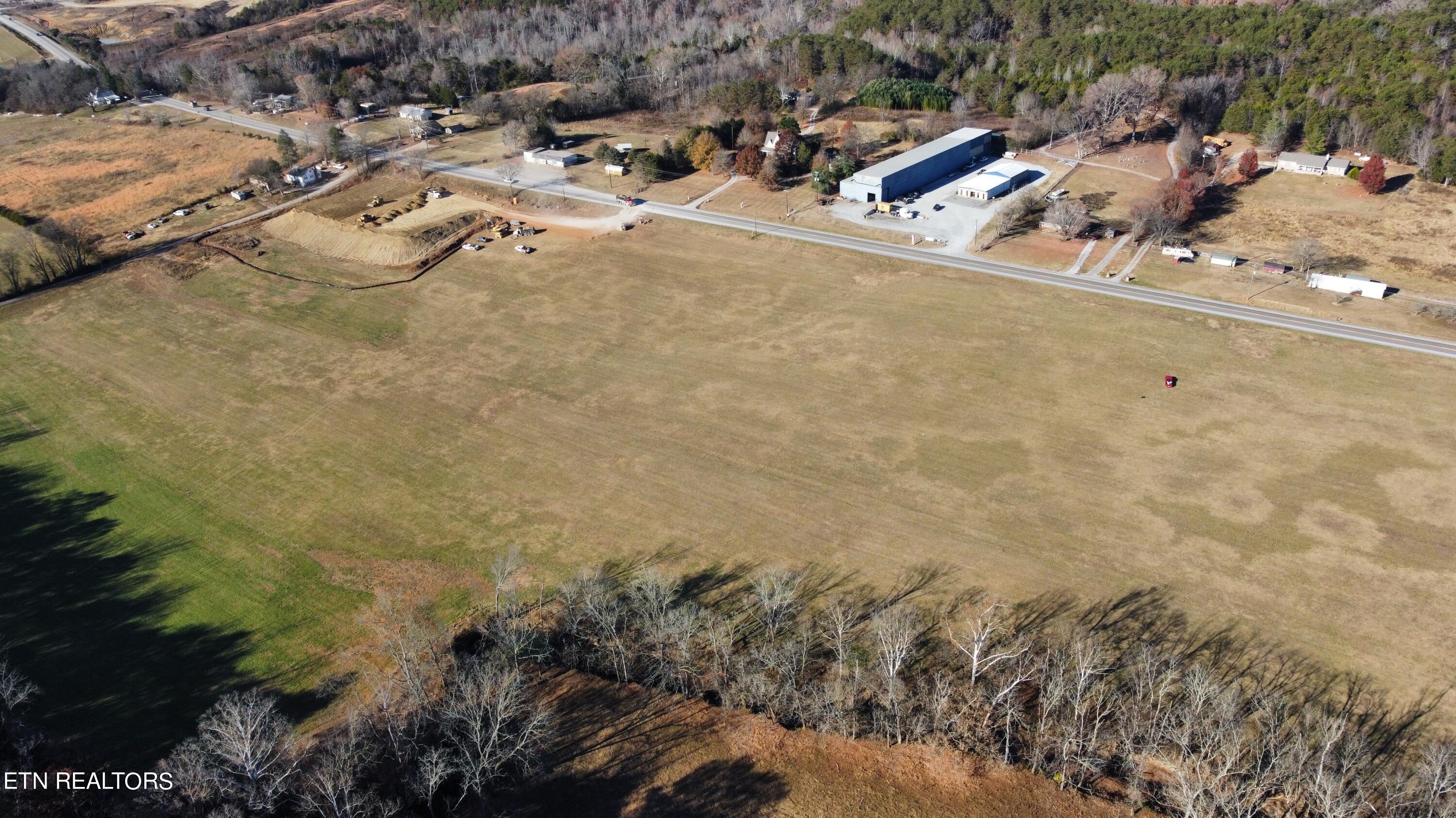 2 Rutledge Pike Blaine, TN 37709 - Photo 3 of 14 dji_fly_20231116_093328_321_170014521505