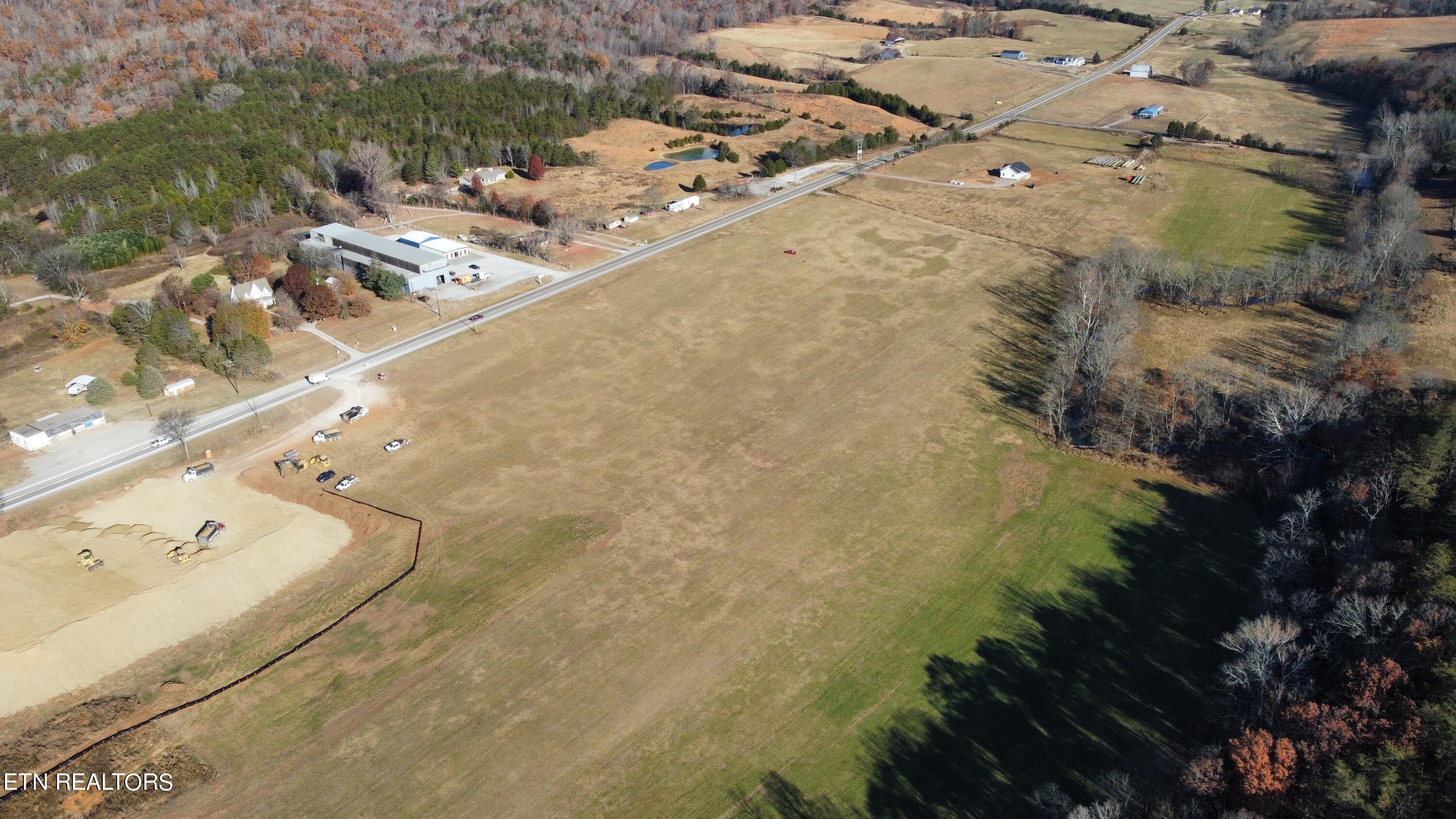 2 Rutledge Pike Blaine, TN 37709 - Photo 5 of 14 dji_fly_20231116_093438_322_170014532105