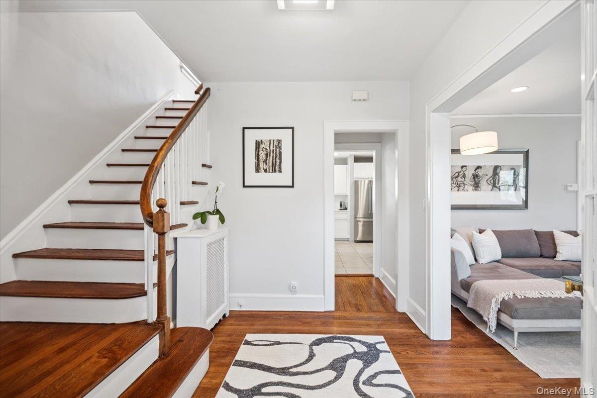 337 Heathcote Road Scarsdale, NY 10583 - Photo 2 of 33 Inviting entry foyer