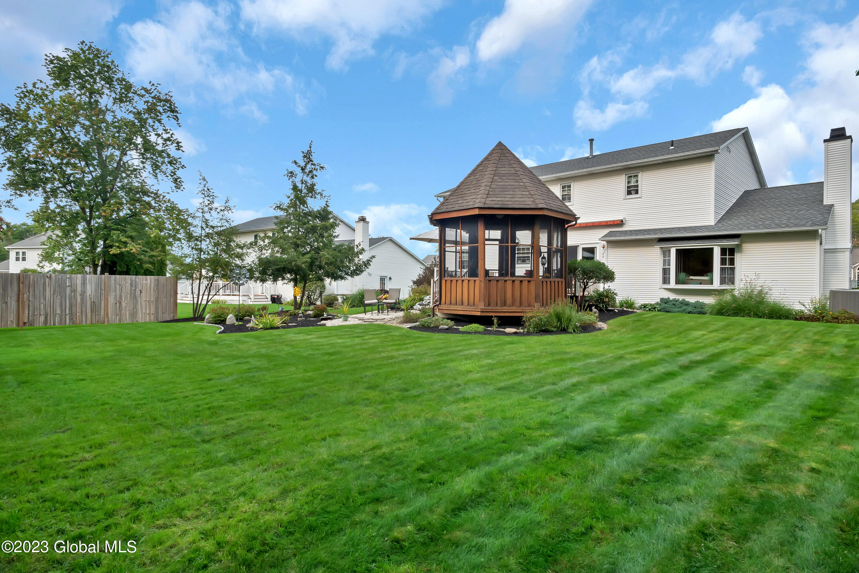 8 Carriage Road Rensselaer, NY 12144 - Photo 51 of 56 P1530596