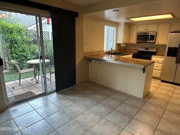 $2,950 | 627 Central Avenue, Unit C, Buellton, CA 93427