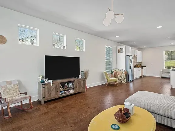 $2,800 | 221 Hillcrest Drive, Madison, TN 37115