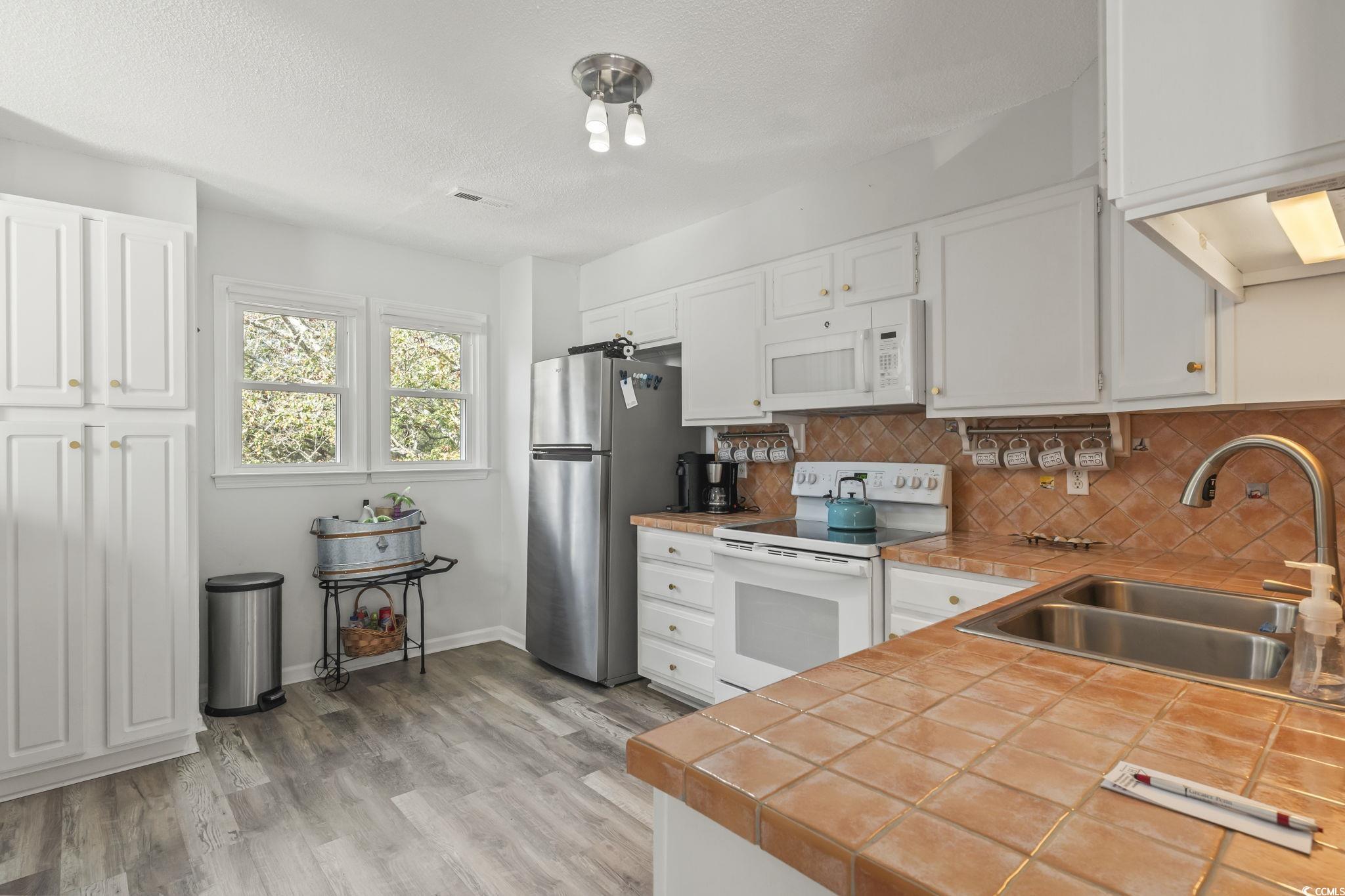 4999 Highway 17 Business, Unit 108D Murrells Inlet, SC 29576 - Photo 14 of 36