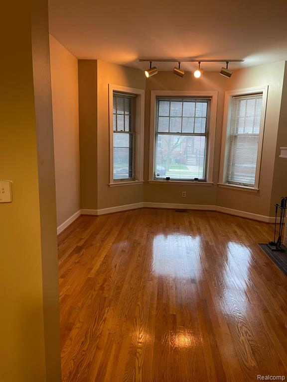 8036 3rd Street, Unit 20 Detroit, MI 48202 - Photo 2 of 8